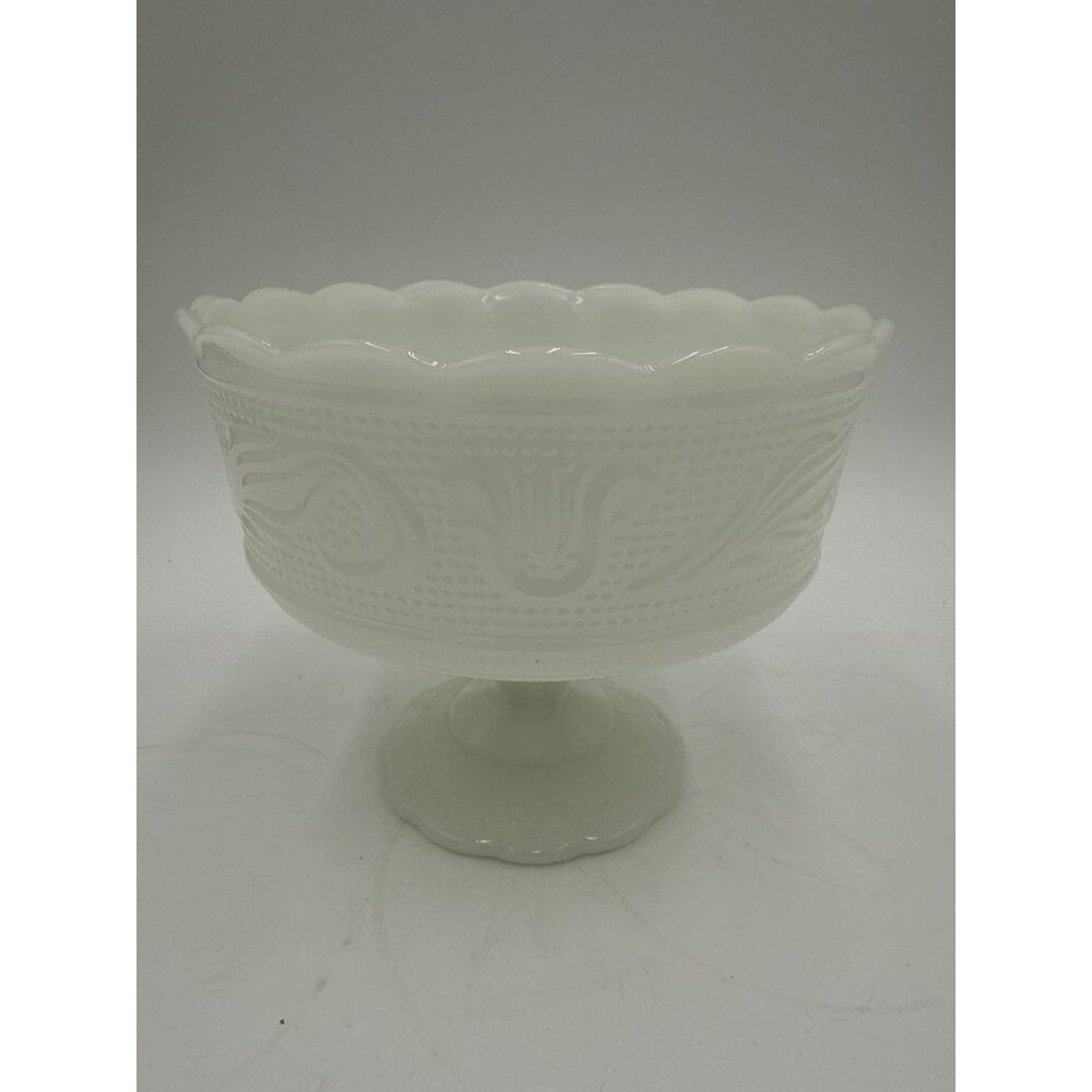Vtg E.O. Brody Co. Milk Glass Pedestal Trifle Bowl Scalloped Edge Swirl Design